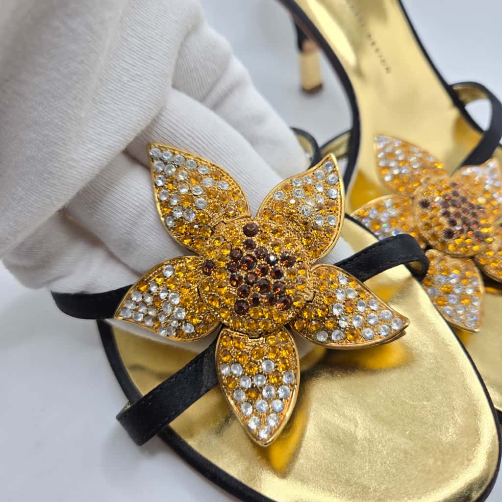 Vintage Giuseppe Zanotti Jeweled Flower black gold Sandals size 36