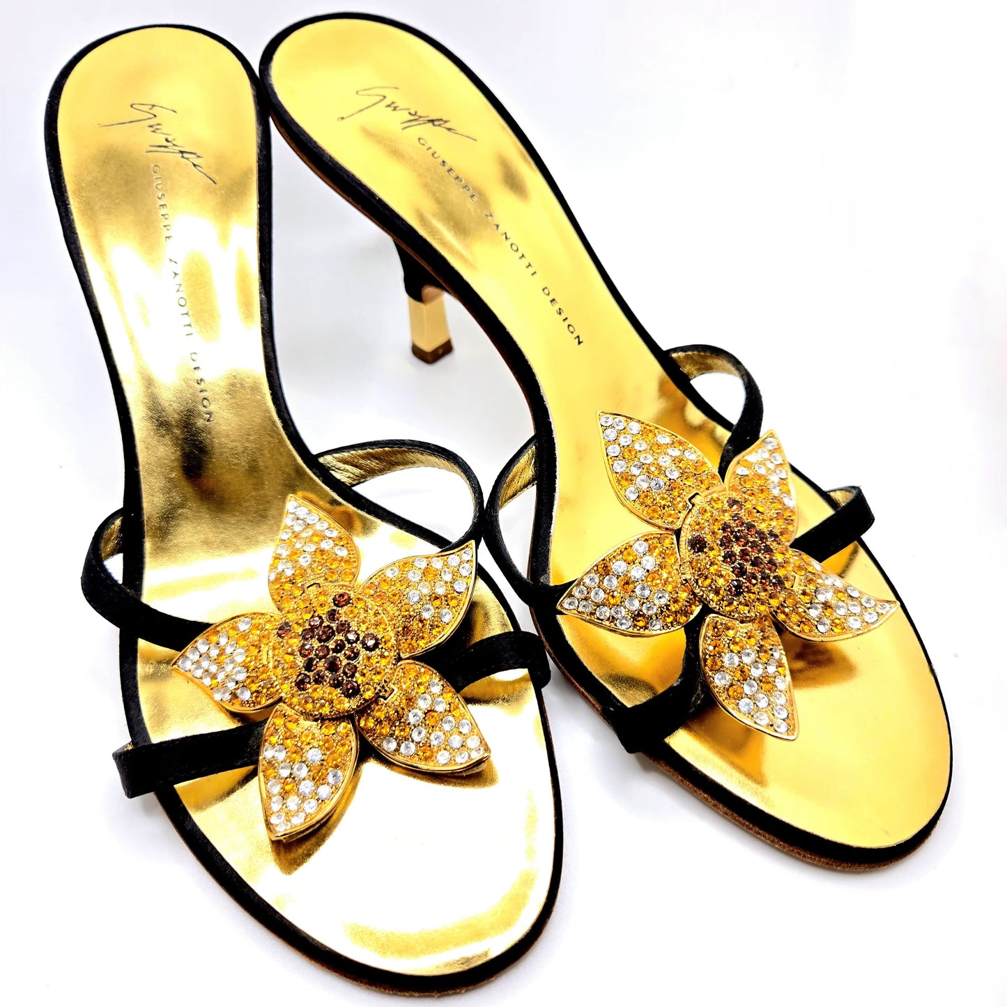 Vintage Giuseppe Zanotti Jeweled Flower black gold Sandals size 36
