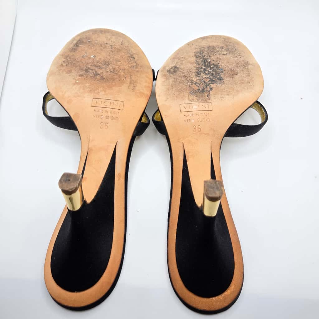 Vintage Giuseppe Zanotti Jeweled Flower black gold Sandals size 36