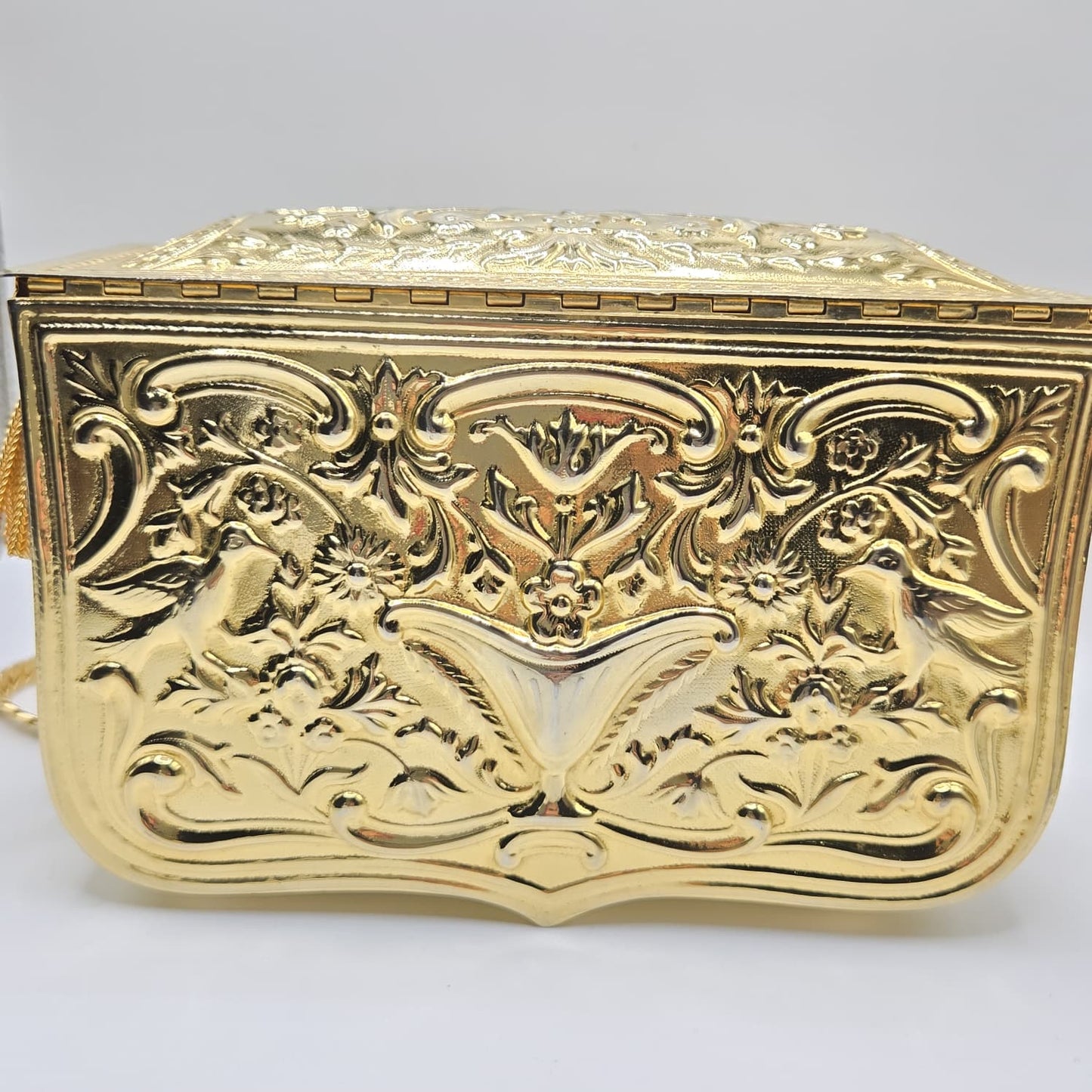 Vintage JUDITH LEIBER Hard Gold tone Metal Minaudière evening clutch bag