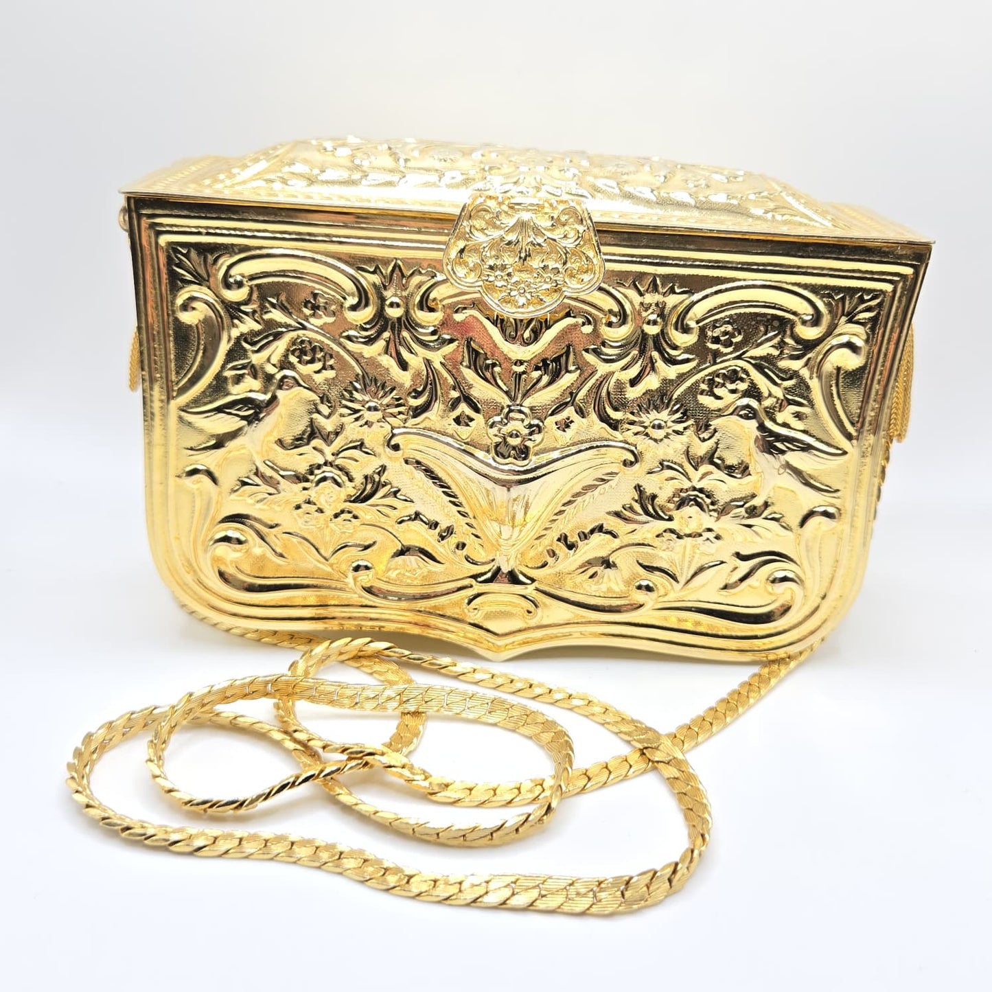 Vintage JUDITH LEIBER Hard Gold tone Metal Minaudière evening clutch bag