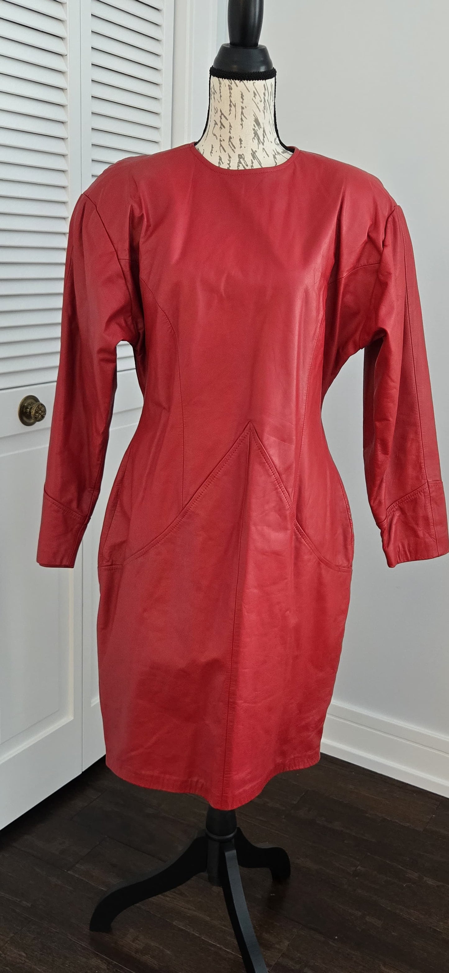 Vintage AMBRIA Red Genuine leather with sleeves shoulder pads size 12