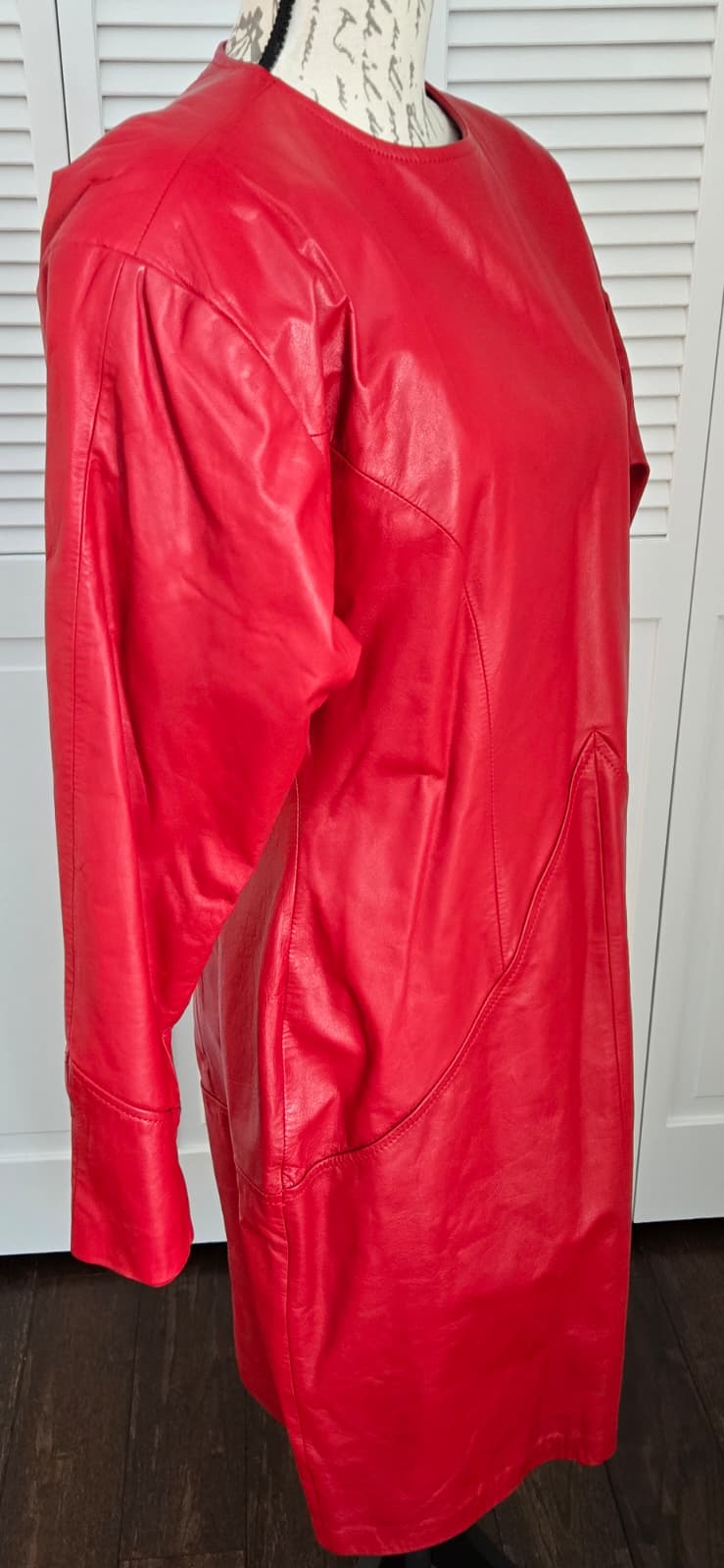 Vintage AMBRIA Red Genuine leather with sleeves shoulder pads size 12