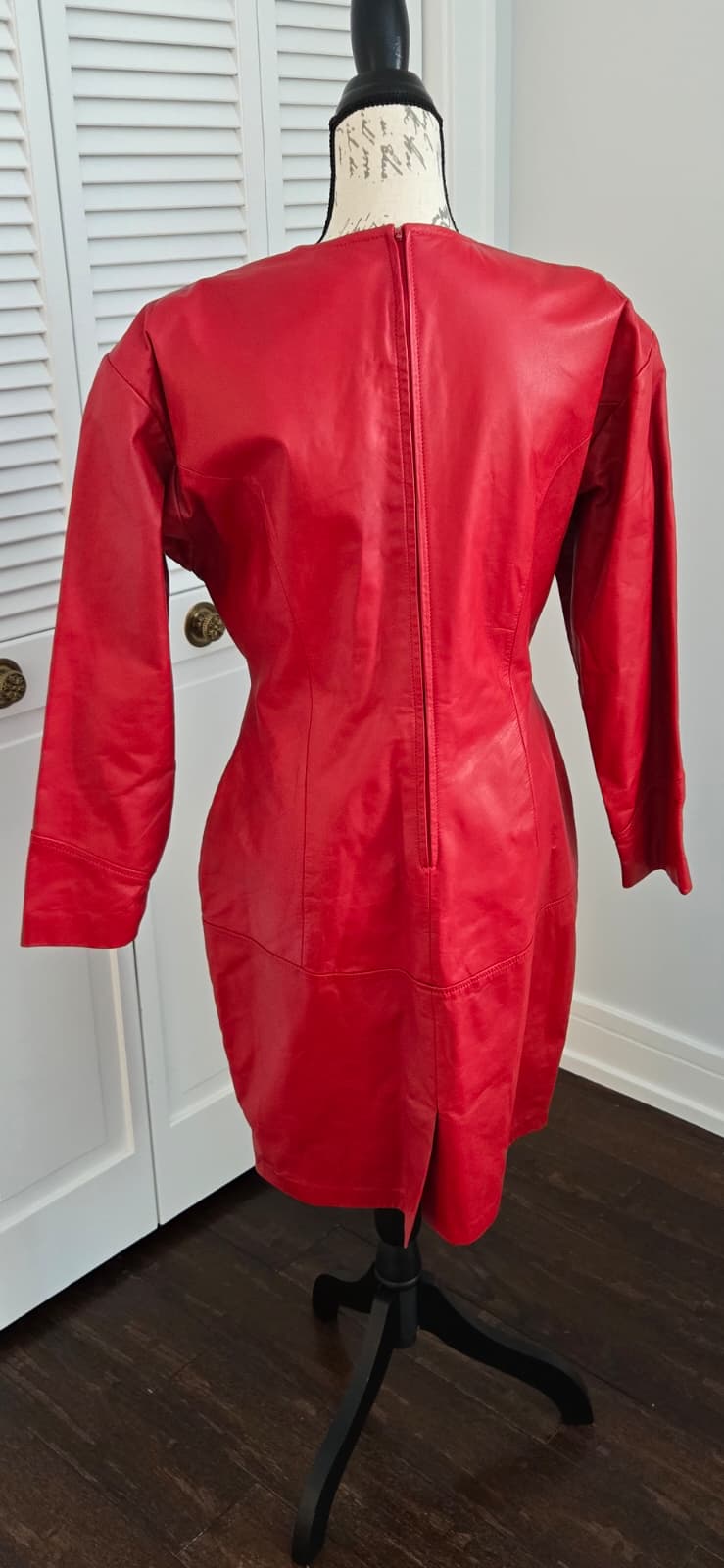 Vintage AMBRIA Red Genuine leather with sleeves shoulder pads size 12