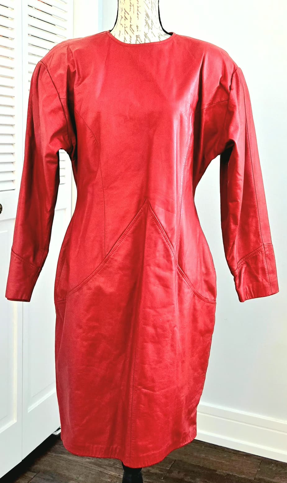 Vintage AMBRIA Red Genuine leather with sleeves shoulder pads size 12