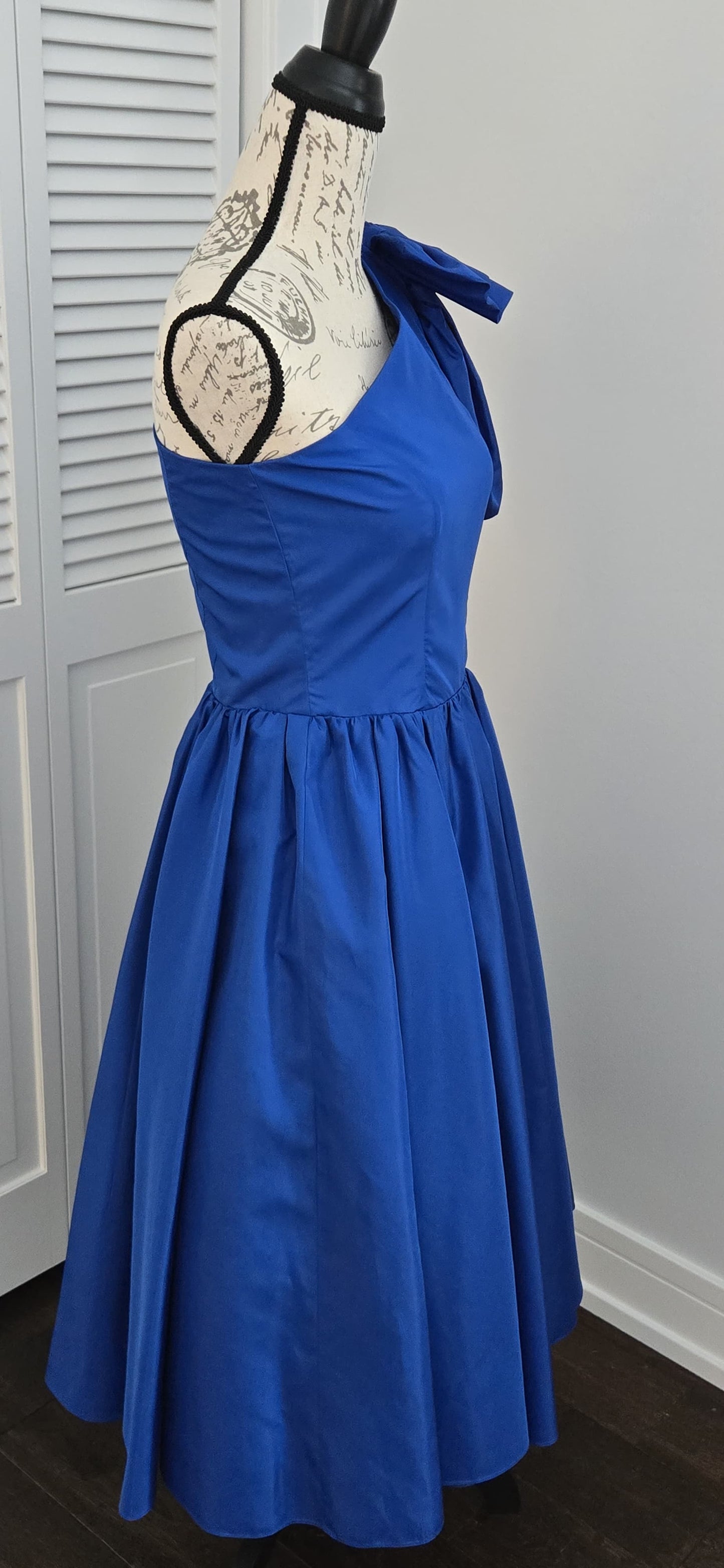 Vintage What's UP BY CAROL Royal blue, off one shoulder with a bow on one side dress