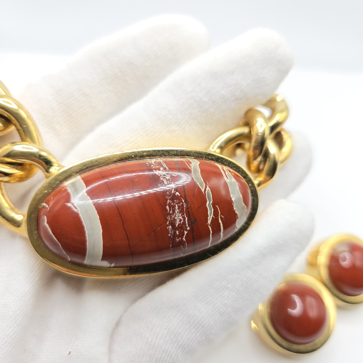 Vintage Massive Red Jasper stone gold tone chain necklace and clip on earrings set designer runway