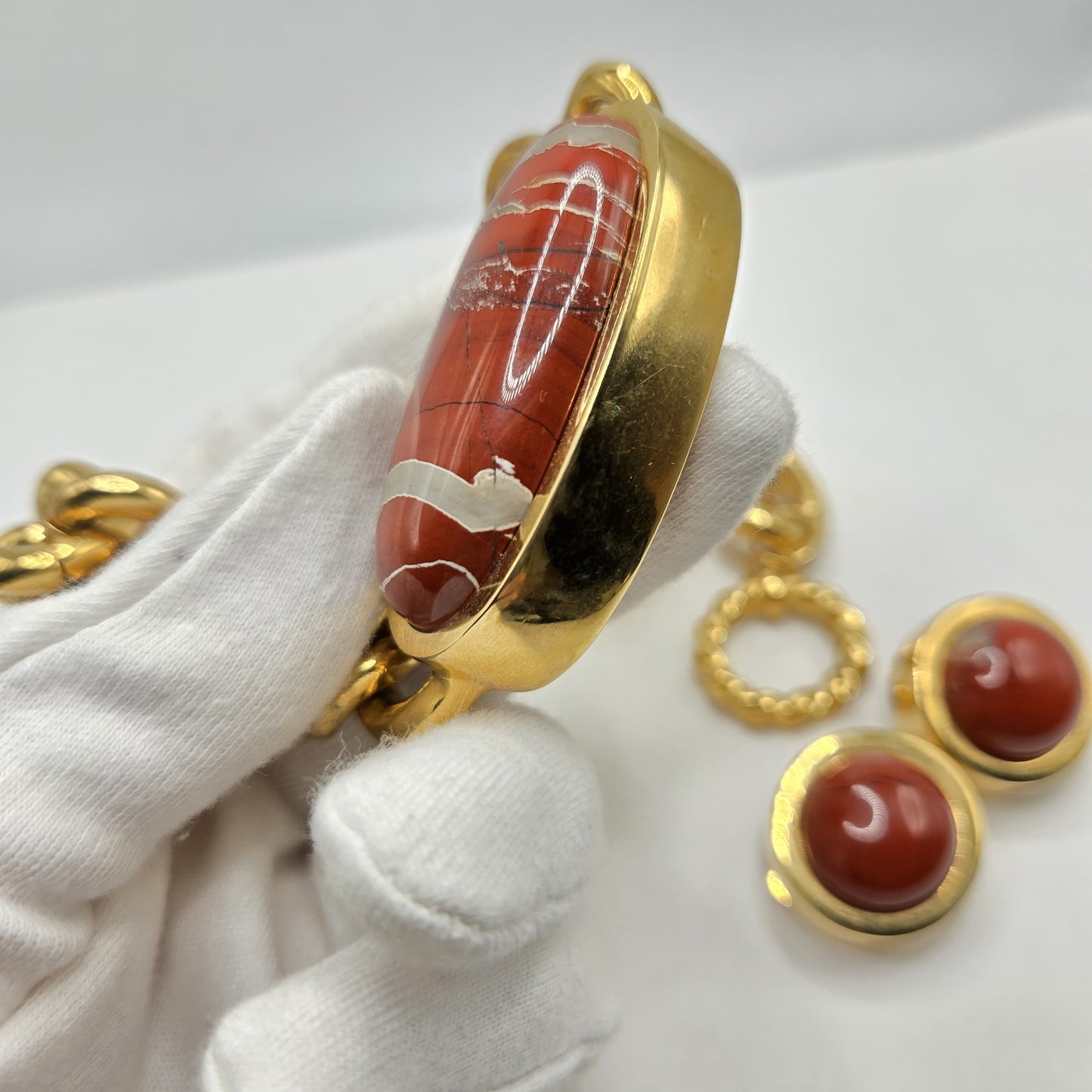 Vintage Massive Red Jasper stone gold tone chain necklace and clip on earrings set designer runway