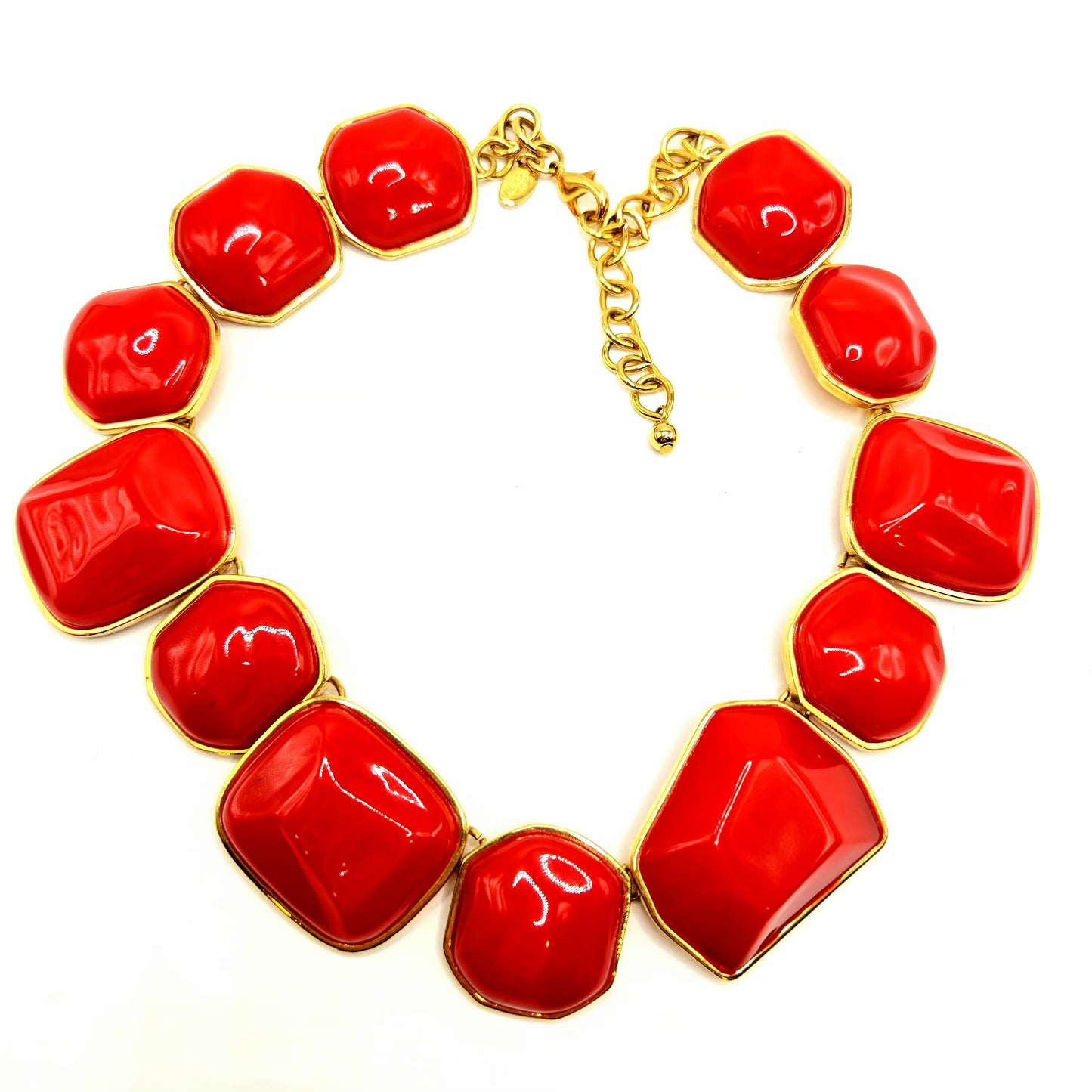 Vintage KJL Kenneth Jay Lane Red Lucite Modernist gold tone designer runway necklace
