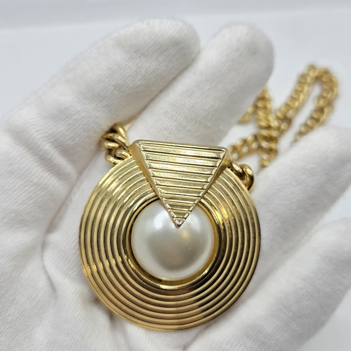 Vintage PARK LANE Cleopatra Faux Pearl gold tone chain necklace and earrings set designer runway