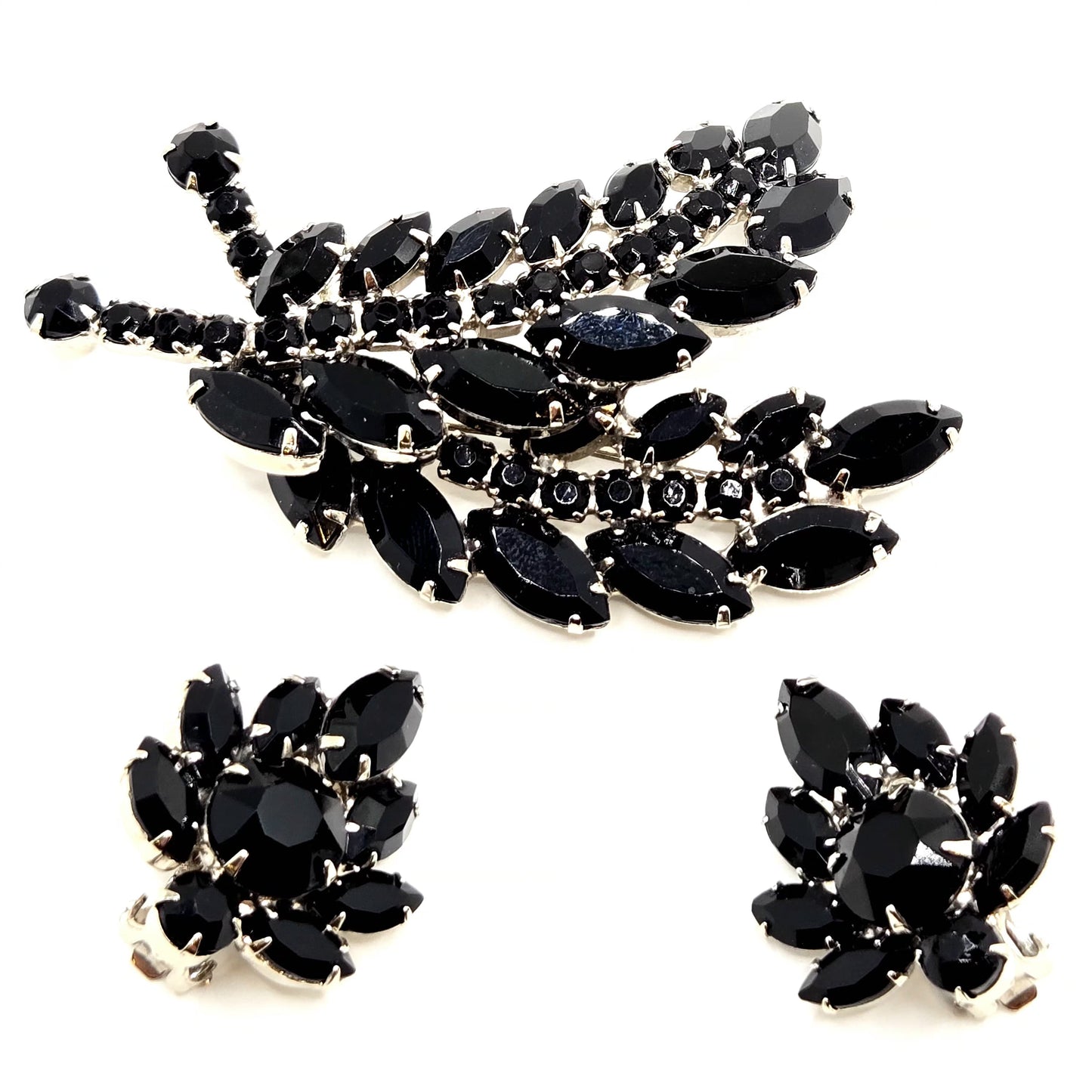 Vintage WEISS Black Navettes Rhinestones Silver tone Brooch Pin and Clip on Earrings set