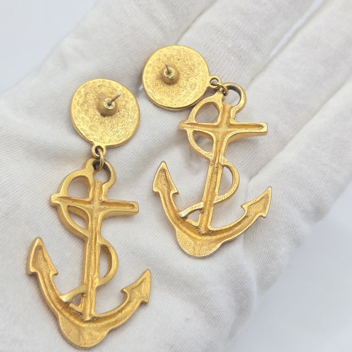 Vintage Designer Runway ANCHOR NAUTICAL Enameled Gold Tone Earrings