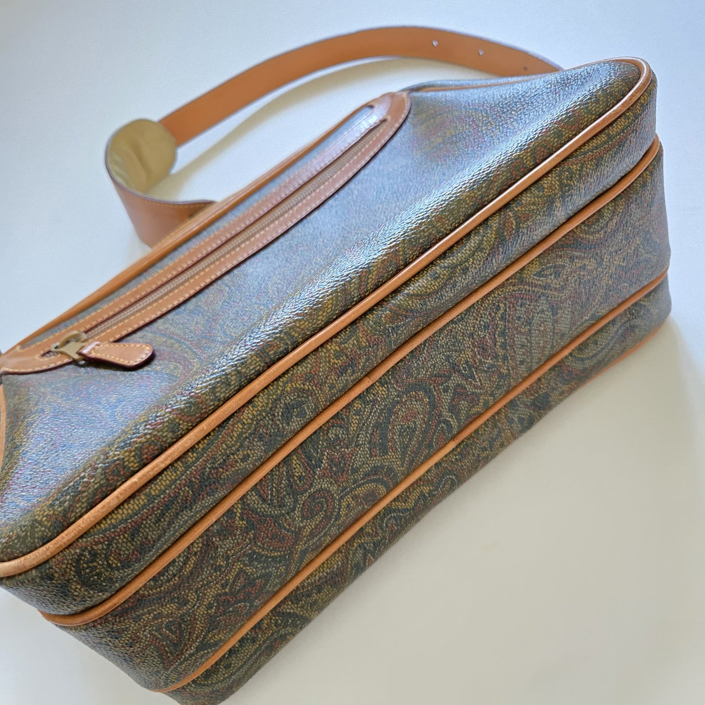 Vintage Stefano Serapian Milano Paisley Coated Canvas Crossbody Bag Tan Leather Italy