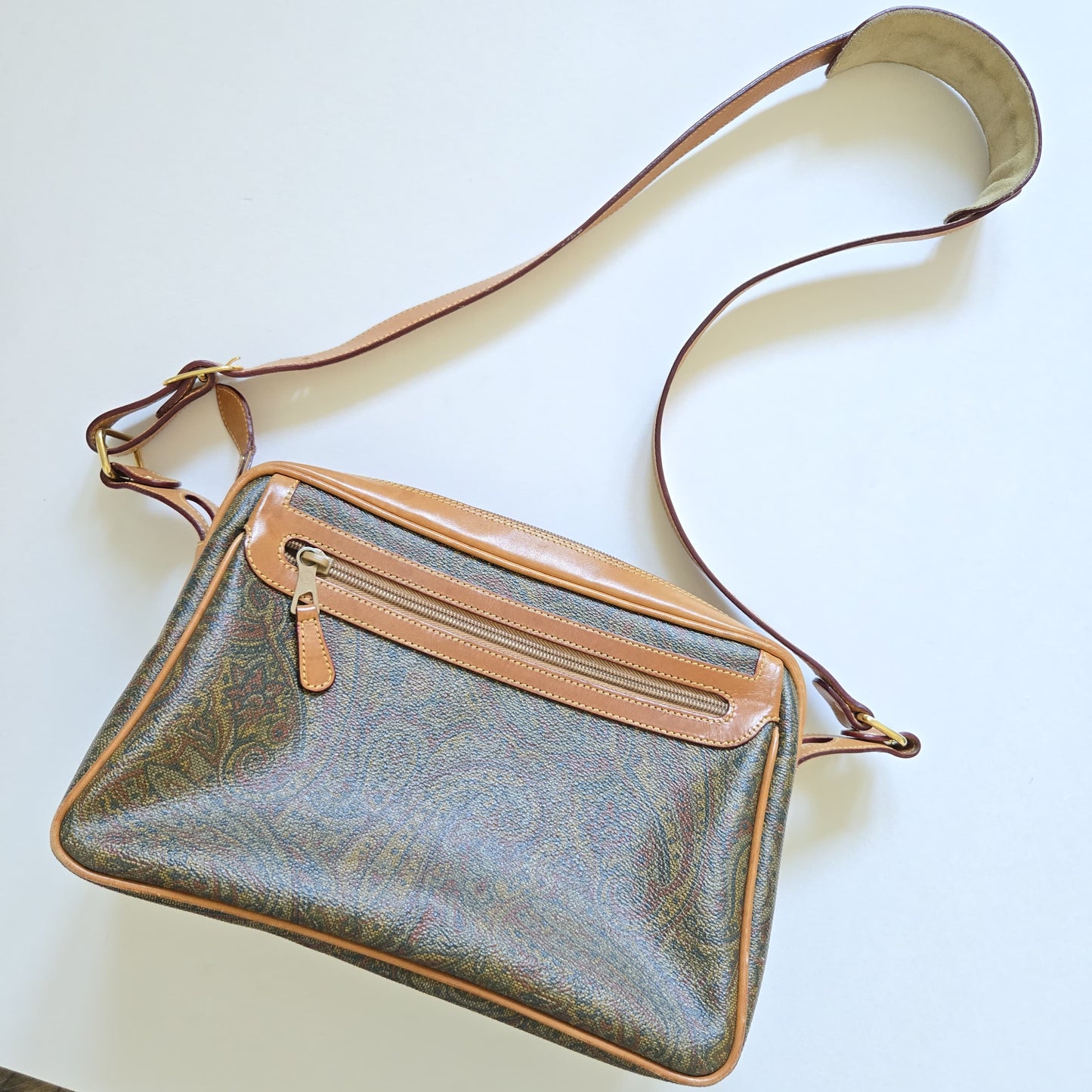 Vintage Stefano Serapian Milano Paisley Coated Canvas Crossbody Bag Tan Leather Italy