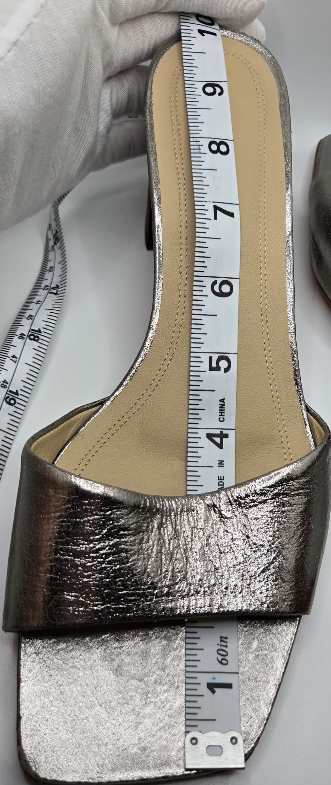 MARI GIUDICELLI  Carmen Silver Leather Sandals Size 40