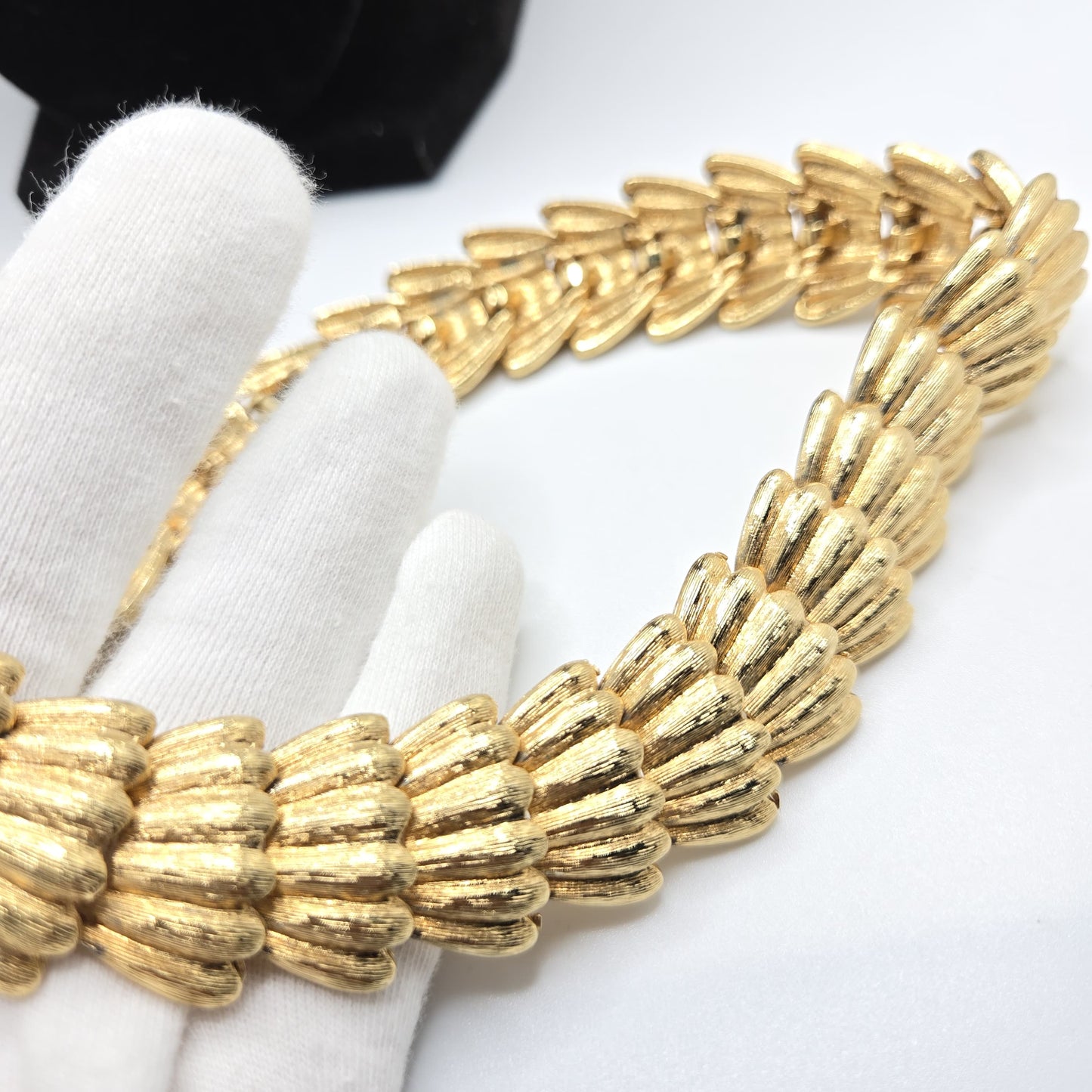 Vintage Massive Cleopatra Style Brushed Gold Tone Statement Necklace