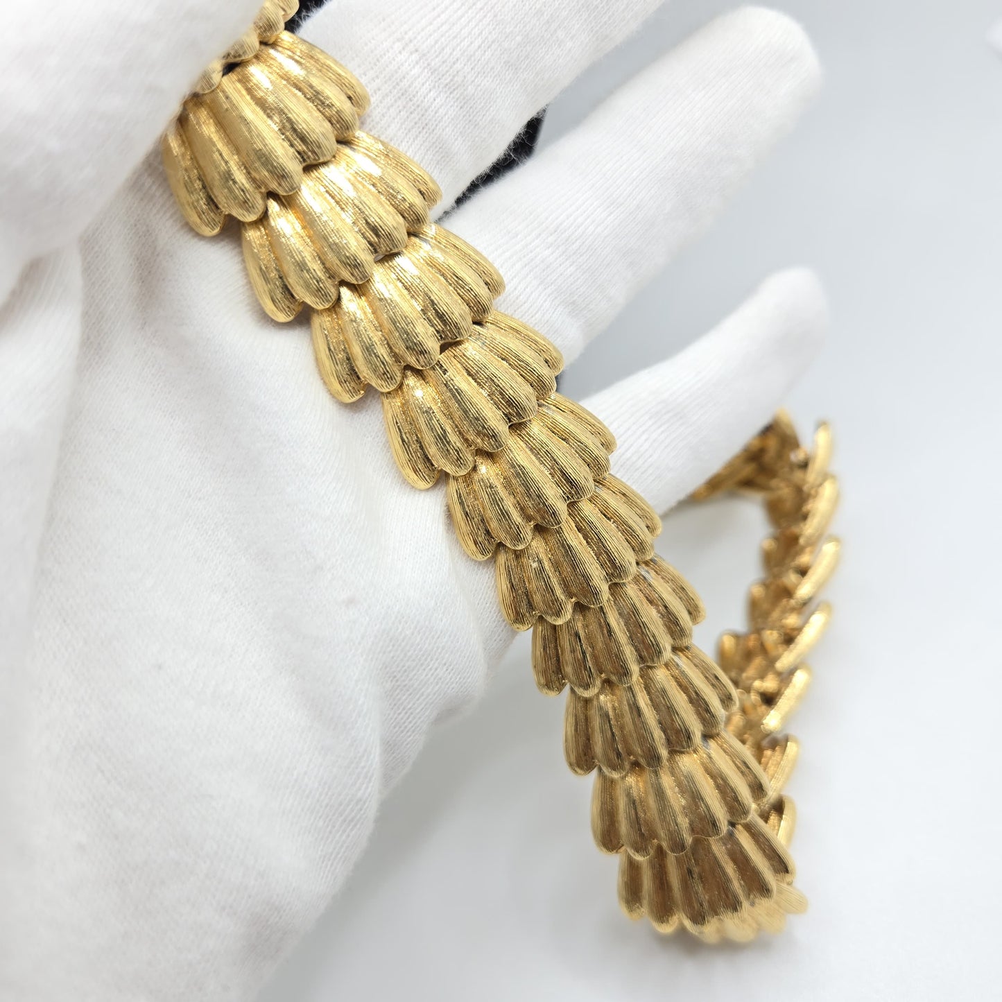 Vintage Massive Cleopatra Style Brushed Gold Tone Statement Necklace