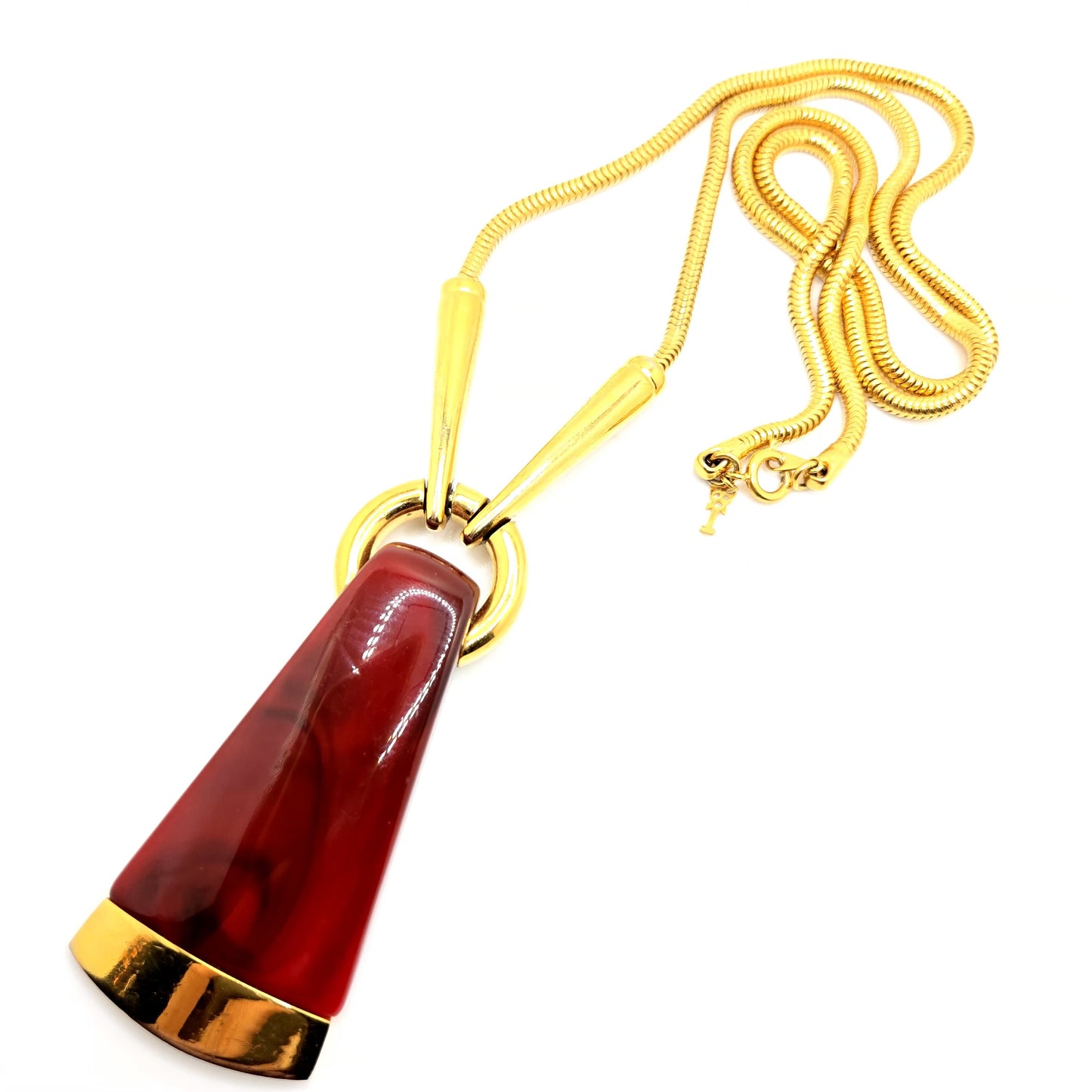 Vintage Crown Trifari Modernist Red Lucite Gold Tone Snake Chain Pendant Necklace