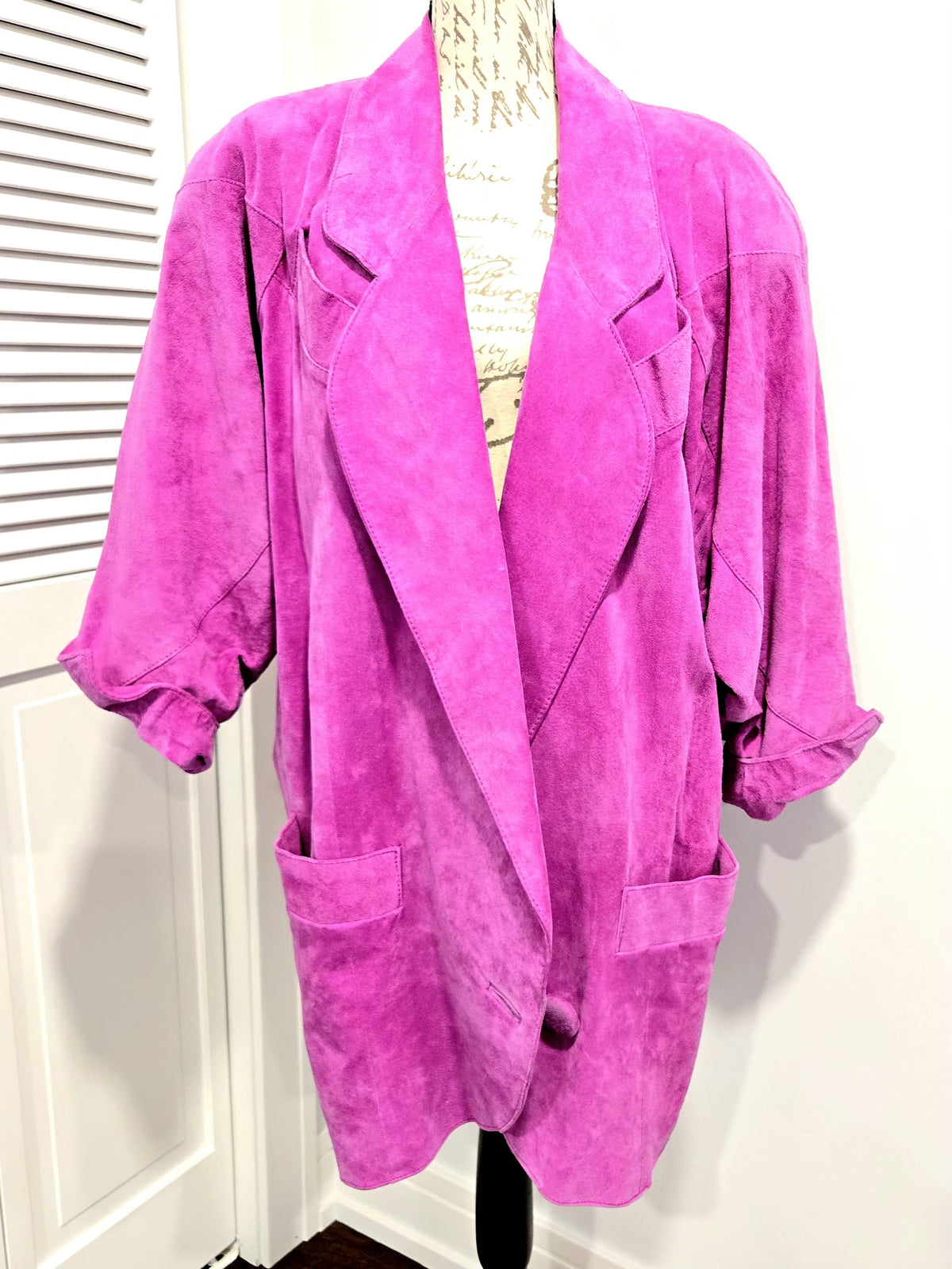 Vintage MADGE'S fuchsia pink suede leather oversized jacket coat size L