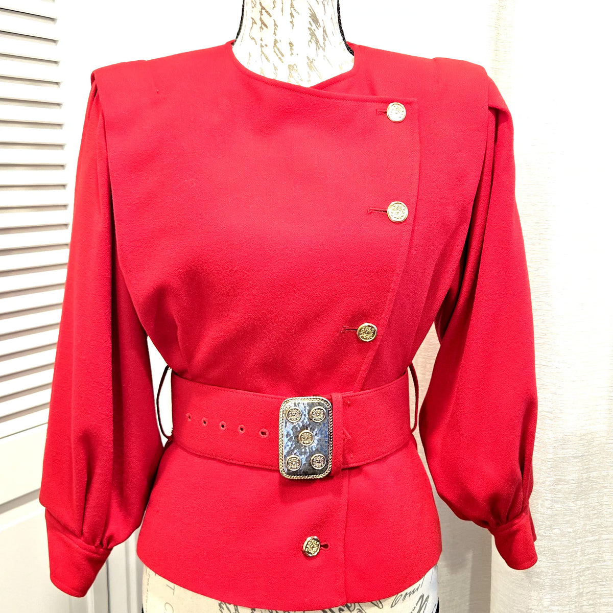 Vintage Neiman Marcus Harvé Benard Red Wool Blazer Gold Buttons Belted Runway Jacket XS