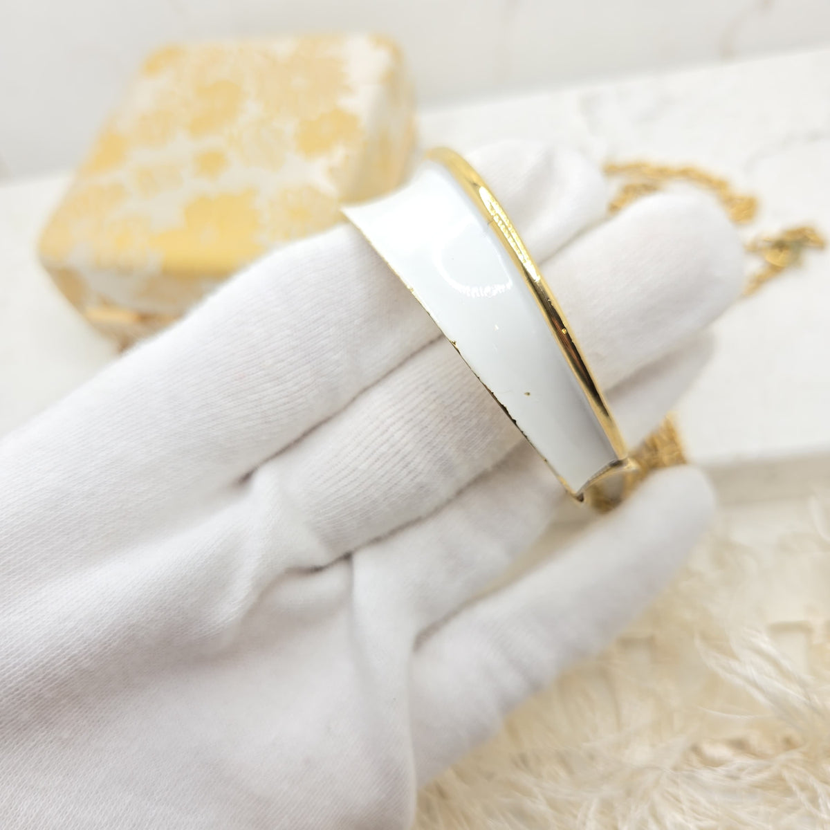 Vintage Trifari Crown White Enamel Gold Tone Necklace Bracelet Earrings Brooch Set