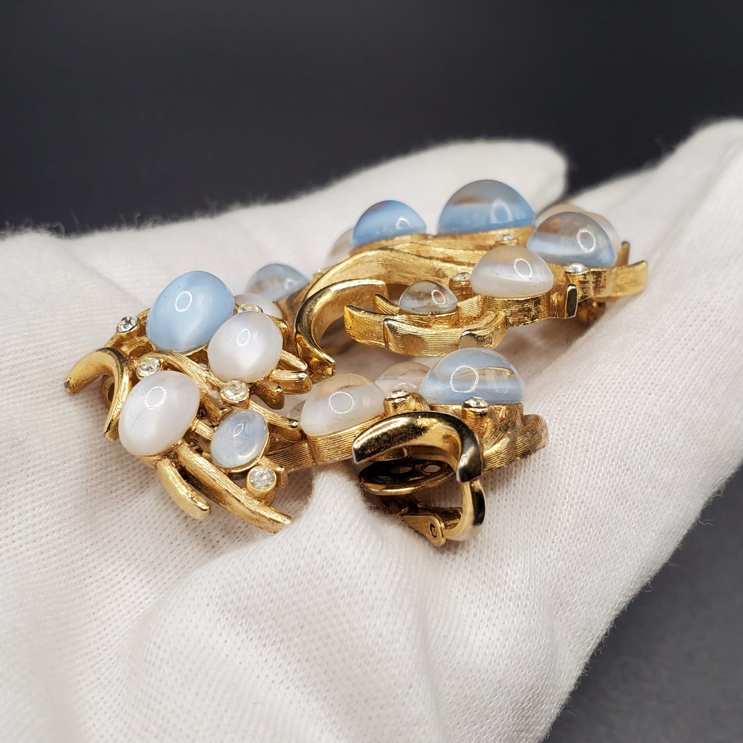 Vintage TRIFARI “Under the Sea” Alfred Philippe Moonstone Brooch Pin and Clip on Earrings Set