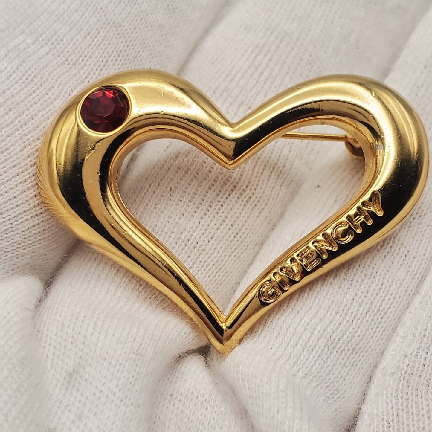 Vintage GIVENCHY Signed Heart Red Rhinestone Gold Tone Brooch Pin