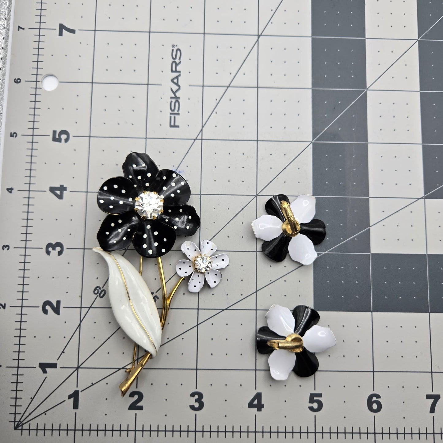 Vintage AVON Retro Black and White Polka Dots Flower Gold Tone Brooch Pin and Earrings Set