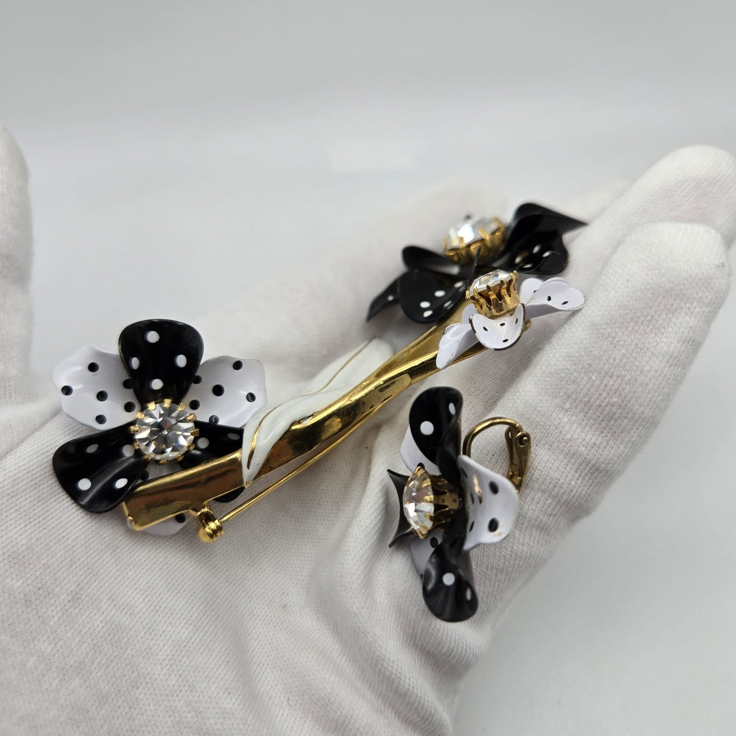 Vintage AVON Retro Black and White Polka Dots Flower Gold Tone Brooch Pin and Earrings Set