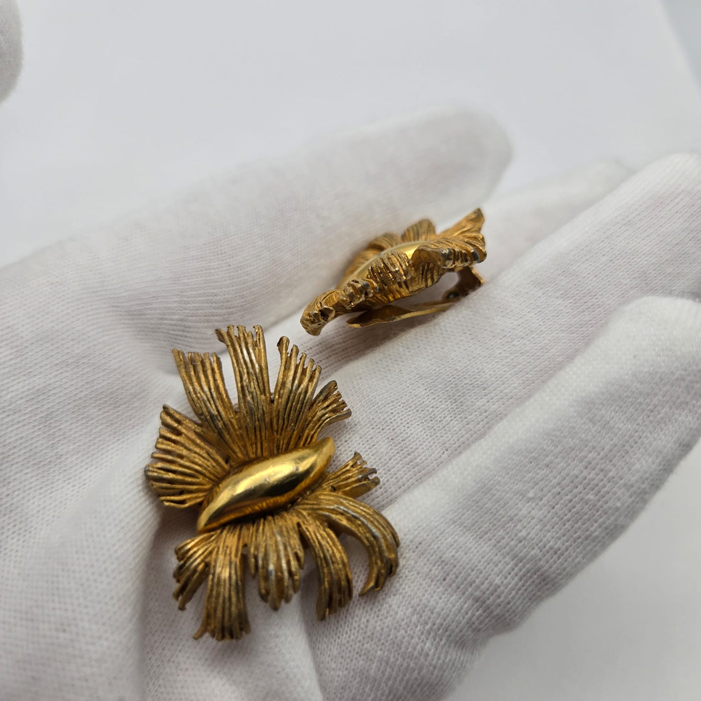 Vintage HATTIE CARNEGIE Butterfly Gold Tone Clip on Earrings