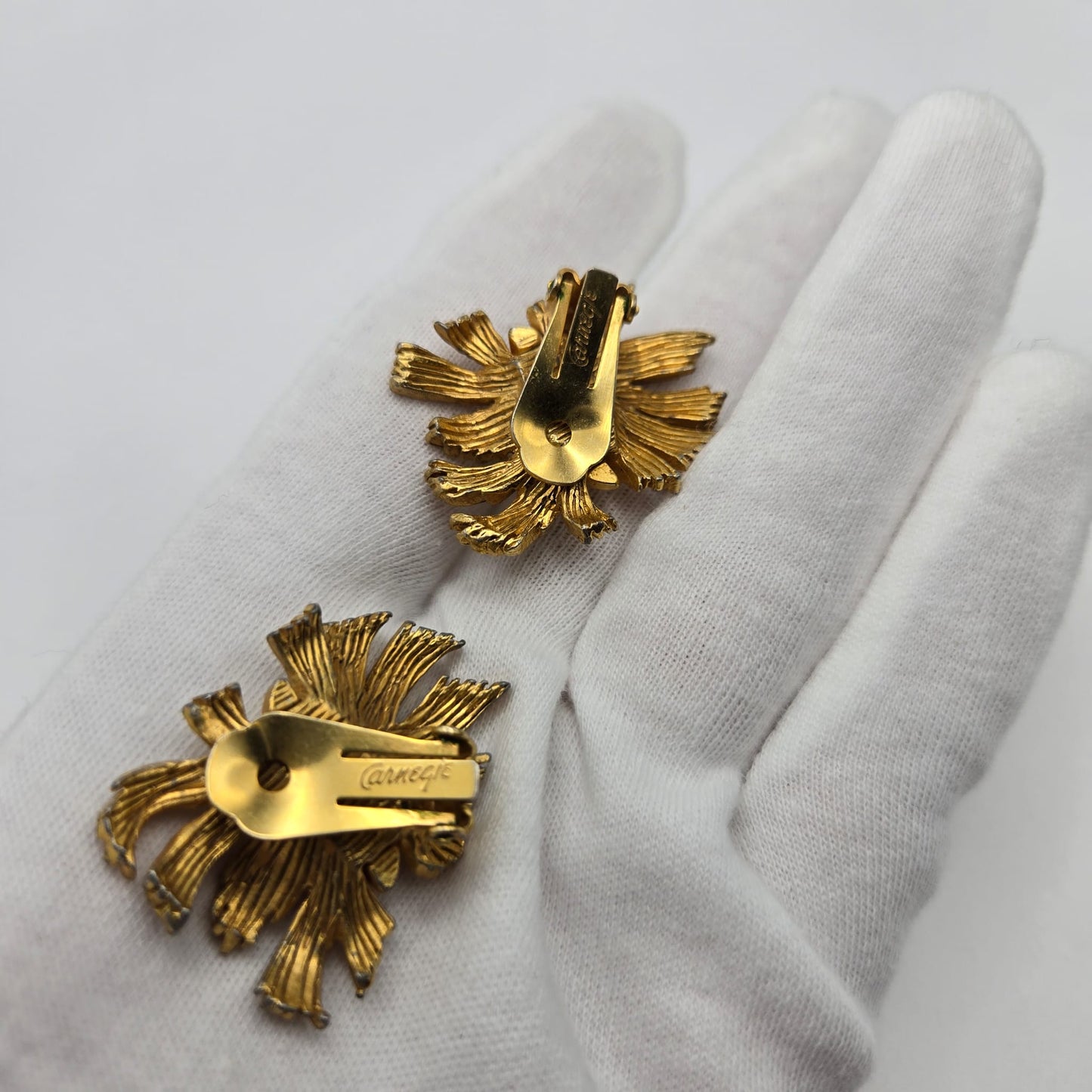 Vintage HATTIE CARNEGIE Butterfly Gold Tone Clip on Earrings