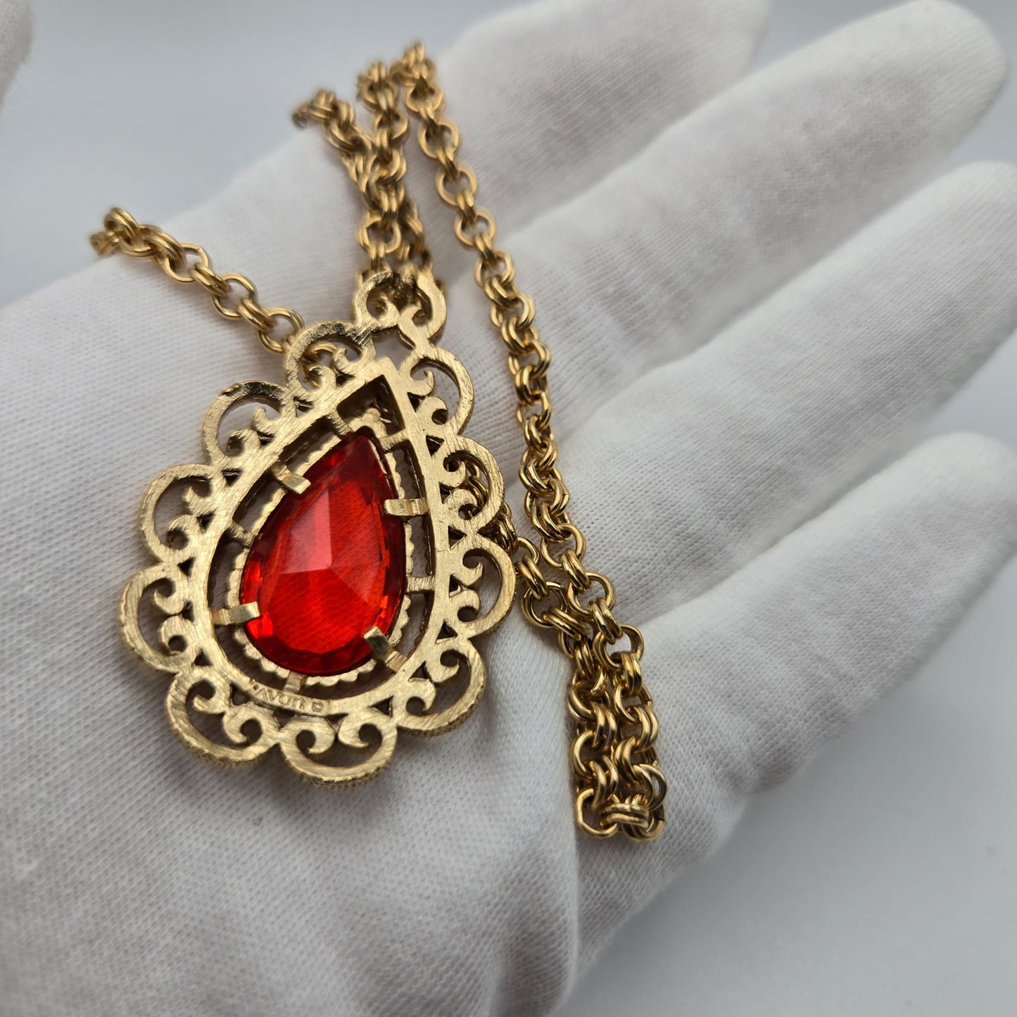 Vintage AVON Red/Orange Stone Teardrop Shape Pendant Gold Tone Double Chain Necklace