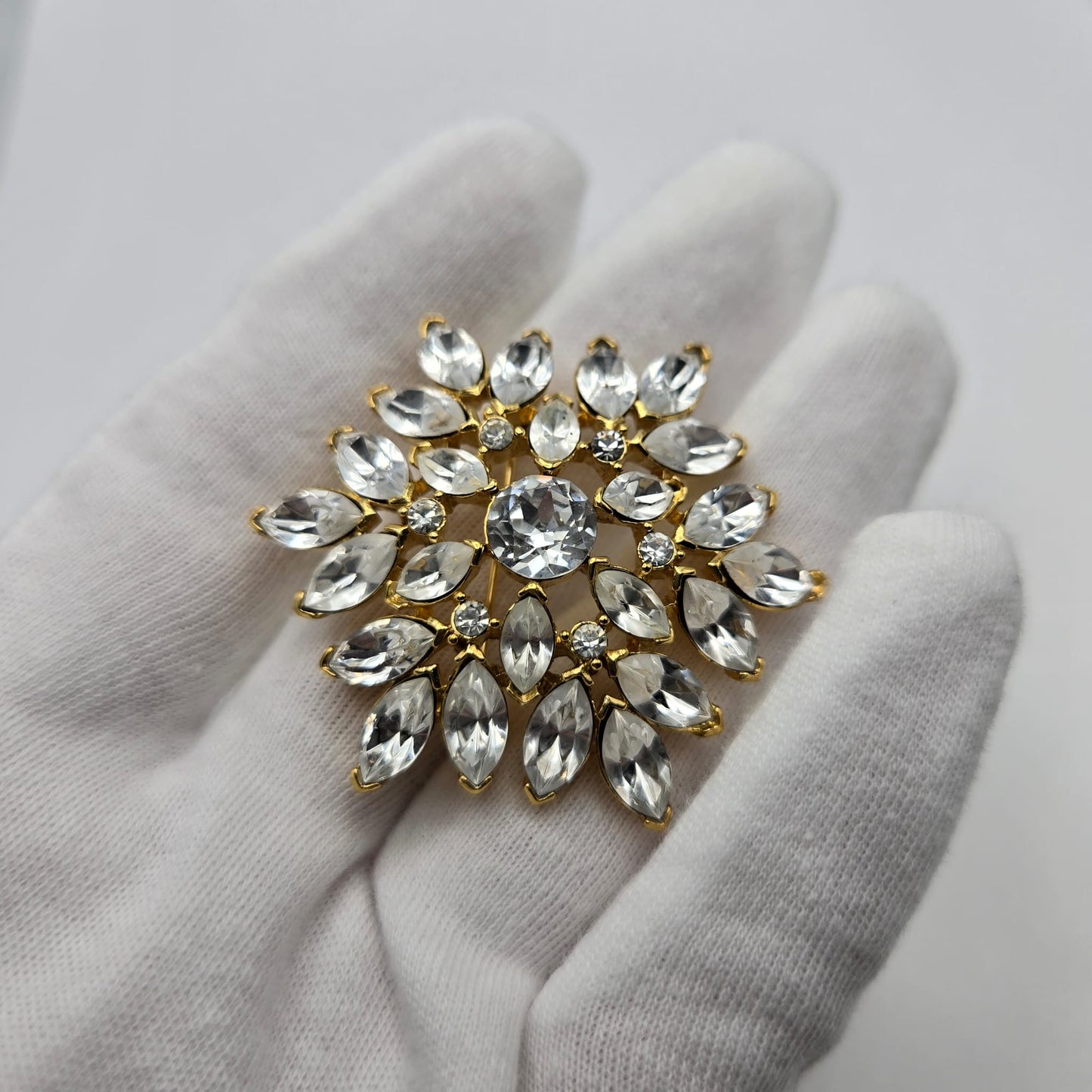 Vintage TRIFARI TM Brooch Pin and Clip on Earrings Set