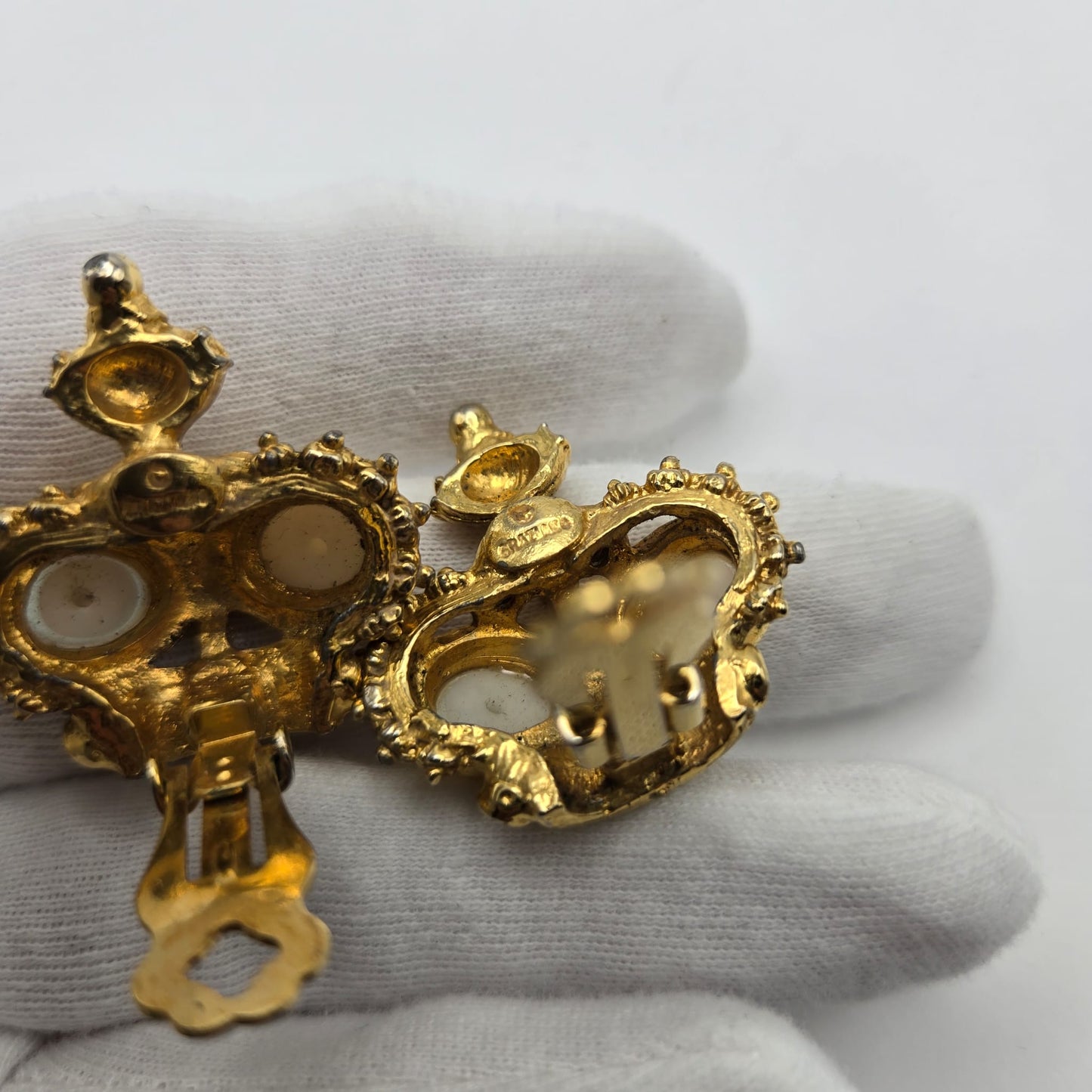 Vintage GRAZIANO Crown, Faux Pearls, Rhinestones, Gold Tone Clip on Earrings