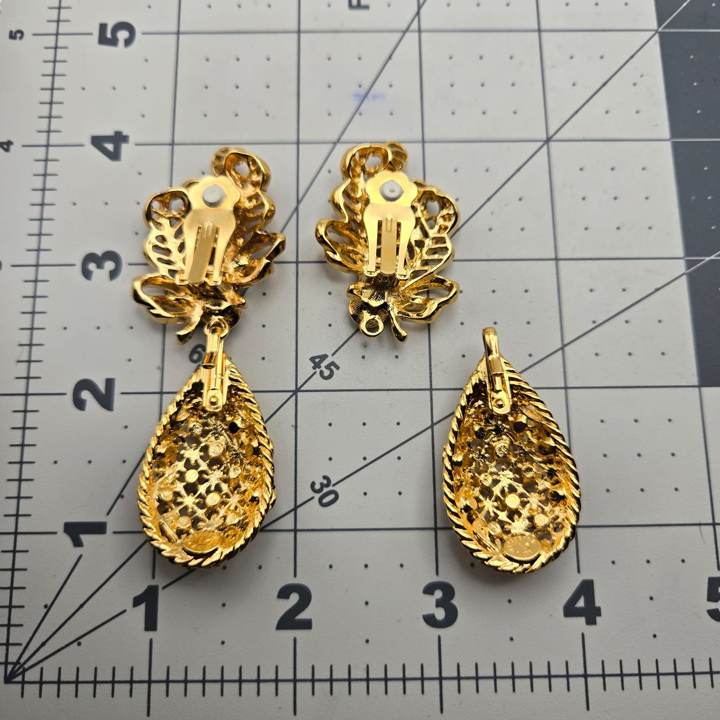 Vintage JOSE MARIA BARRERA For AVON Versatile Elegance Rhinestones Gold Tone Dangle Clip on Earrings