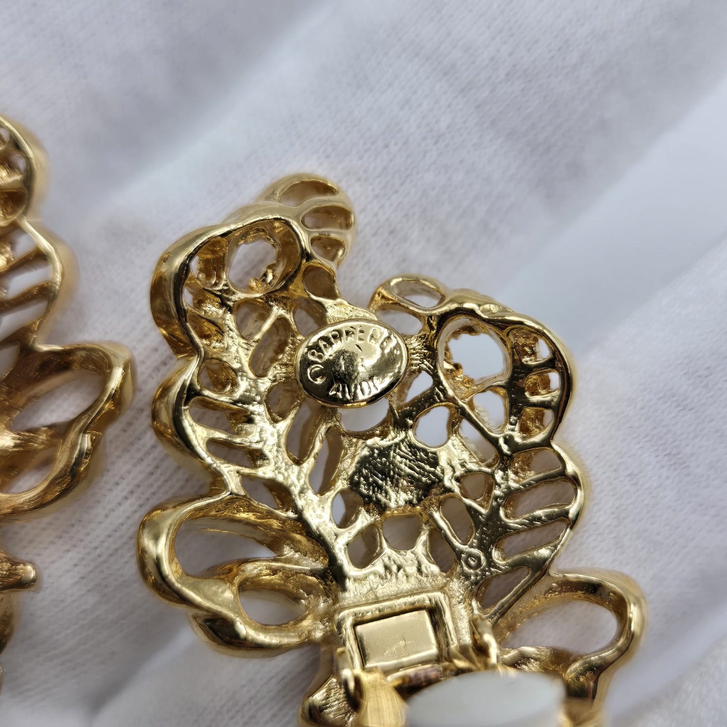 Vintage JOSE MARIA BARRERA For AVON Versatile Elegance Rhinestones Gold Tone Dangle Clip on Earrings