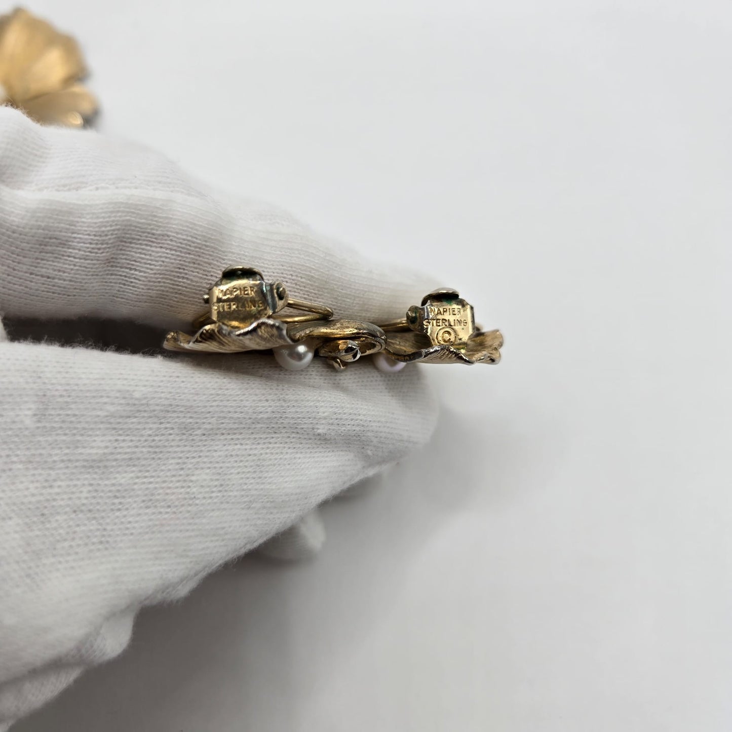 Vintage NAPIER STERLING Signed Ginkgo Leaf, Faux Pearl, Gold Tone Brooch pin and Clip on Earrings Set