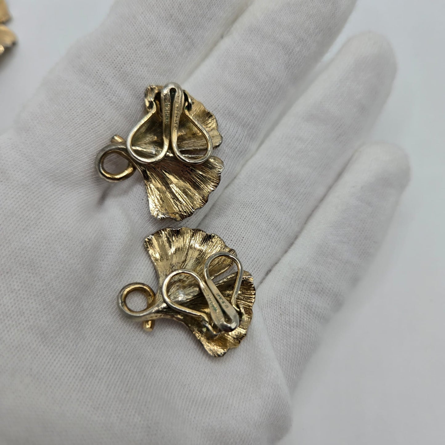 Vintage NAPIER STERLING Signed Ginkgo Leaf, Faux Pearl, Gold Tone Brooch pin and Clip on Earrings Set