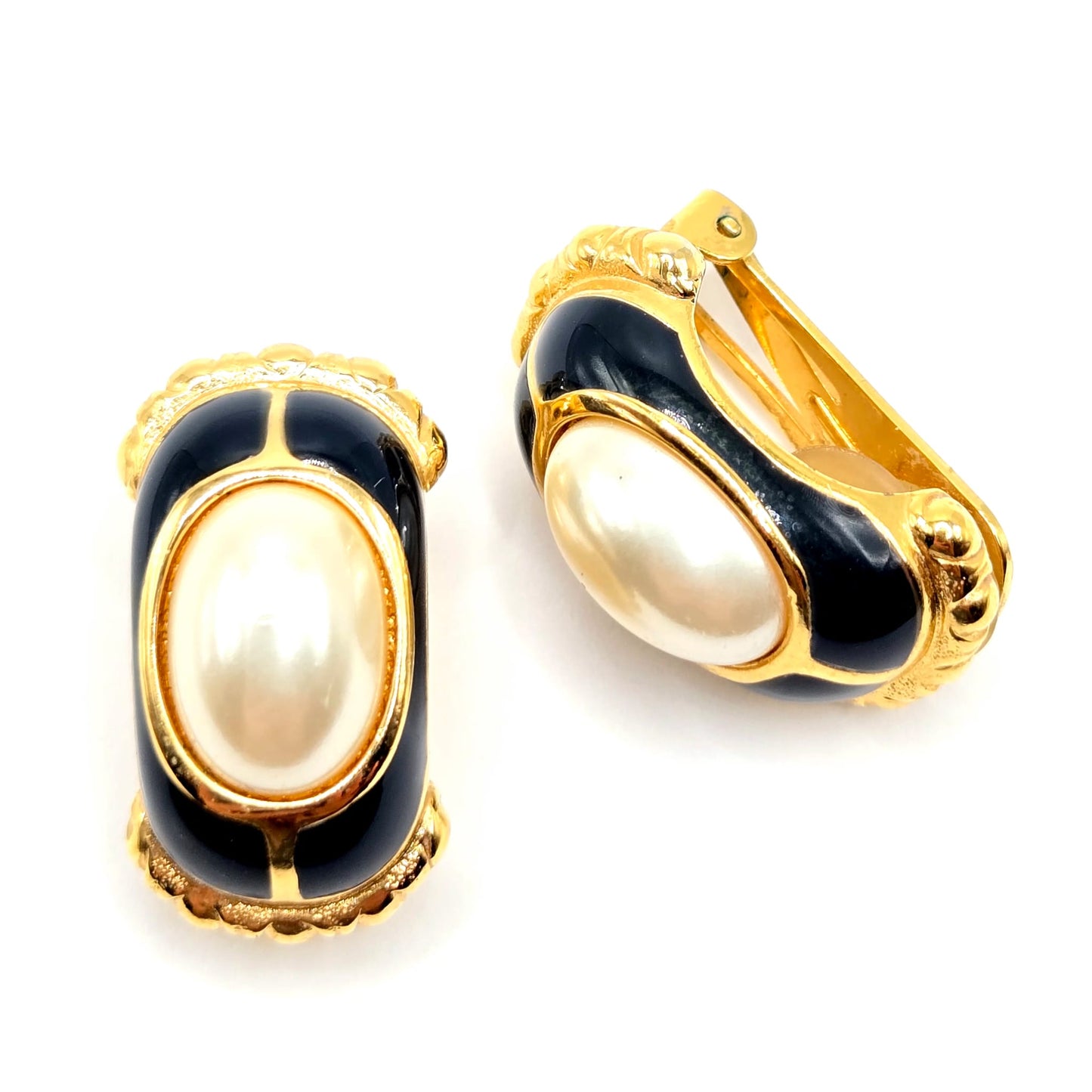 Vintage BURBERRY Navy Blue Enamel Clip Earrings with Faux Pearl, gold tone