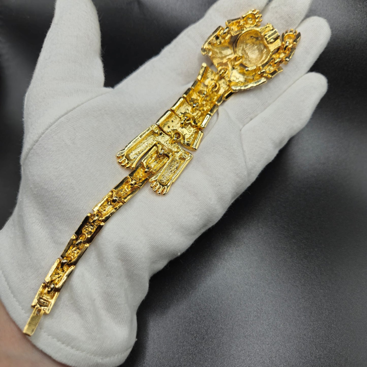 Vintage Articulating Panther Pave Rhinestone Chunky green eyes Cat Tiger  Cheetah Animal Figural Gold Tone Statement Jaguar Runway 80s Bracelet RARE