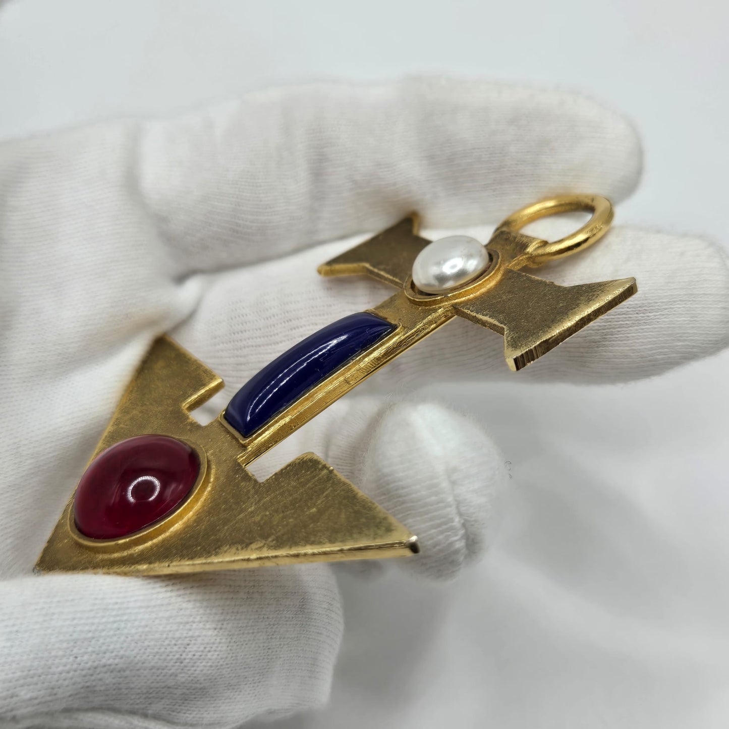 Vintage huge jeweled red blue Faux pearl Anchor, gold tone brooch pin