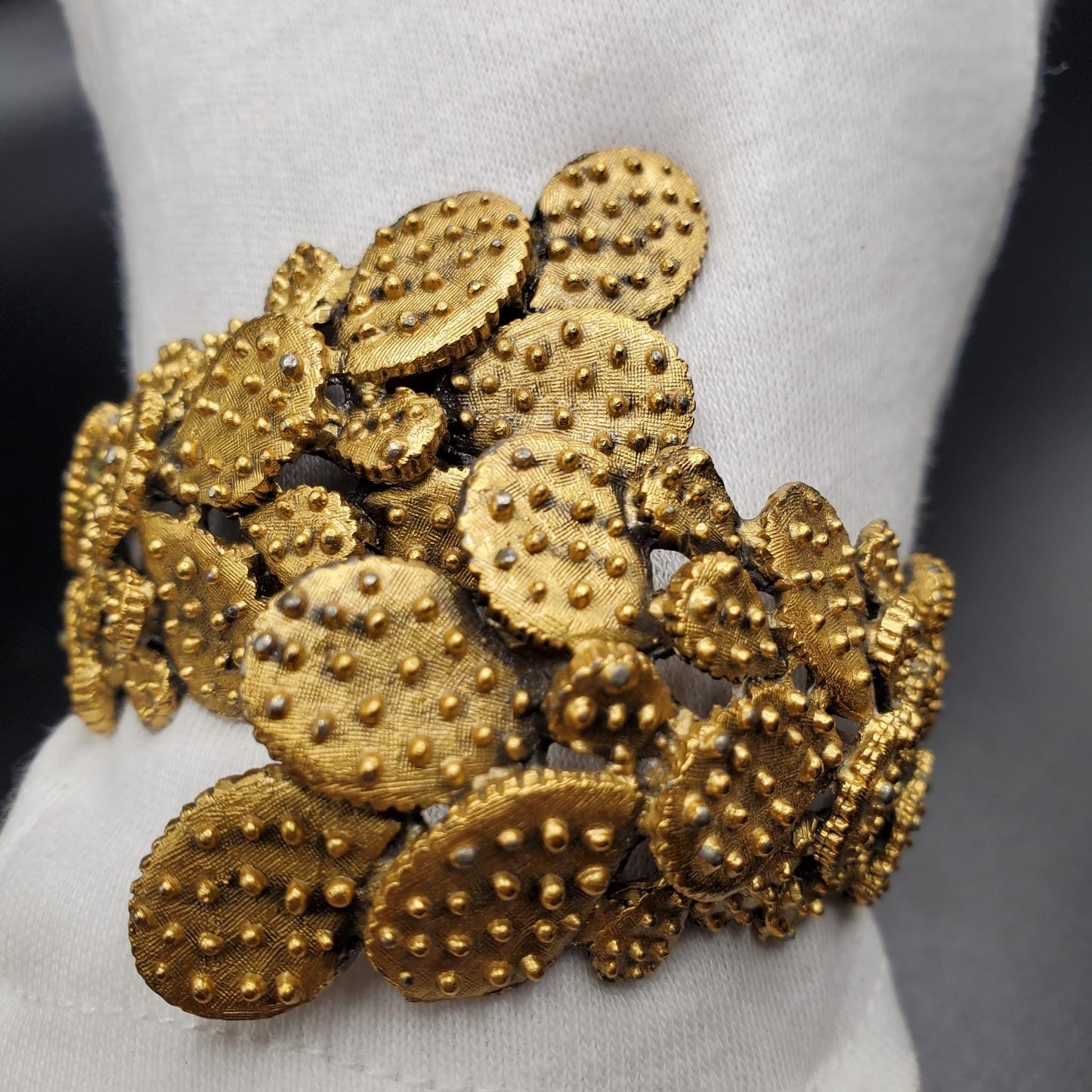 Vintage TORTOLANI Signed Prickly Cactus Cuff Bracelet Hinged Gold Tone , Runway, Designer