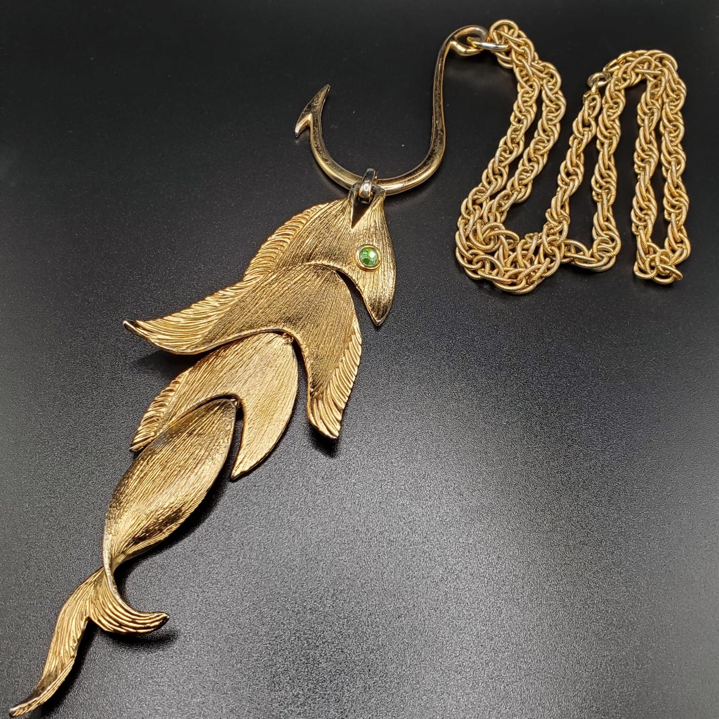 Vintage NAPIER 1970s Gold Tone Runway Articulated Fish On A Hook Pendant Necklace